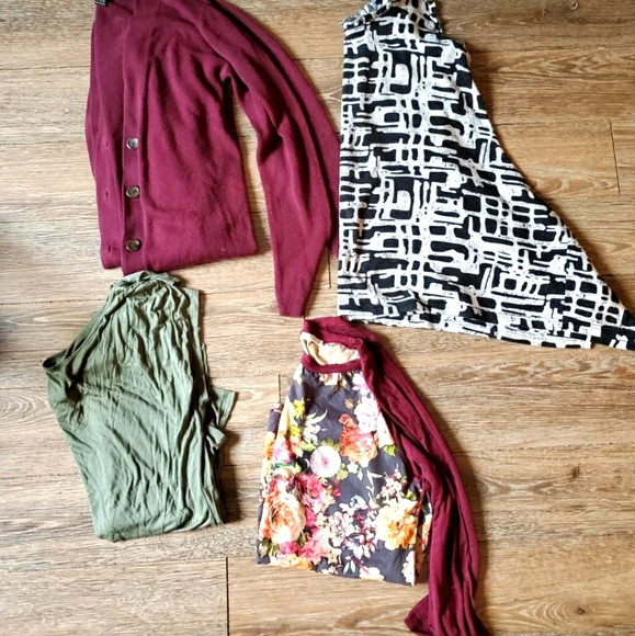 Angie Tops - Sweater bundle womans s/m